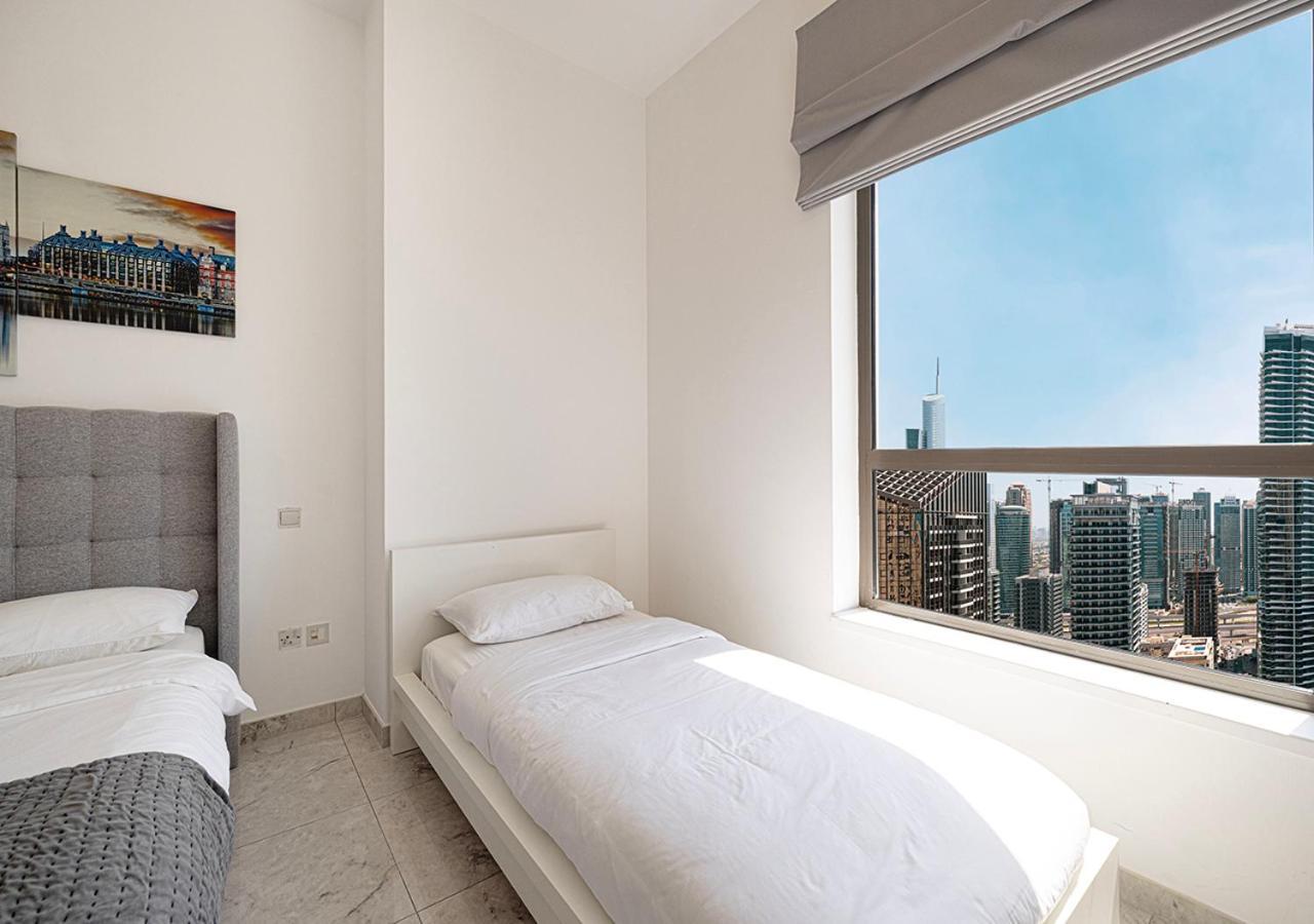Luxury Beachfront 2Bd Apt, Shams, Jbr Dubai Exteriör bild