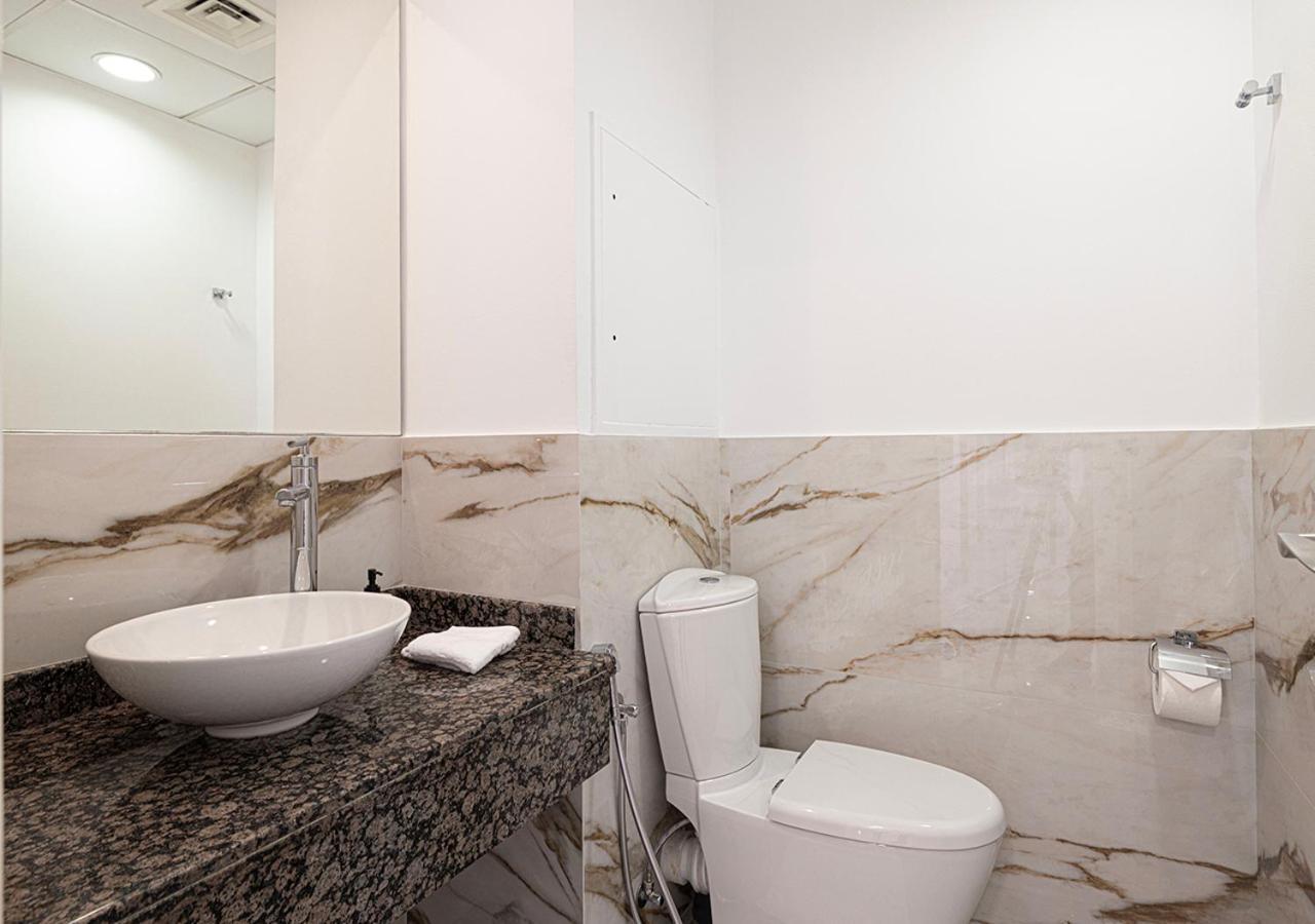 Luxury Beachfront 2Bd Apt, Shams, Jbr Dubai Exteriör bild